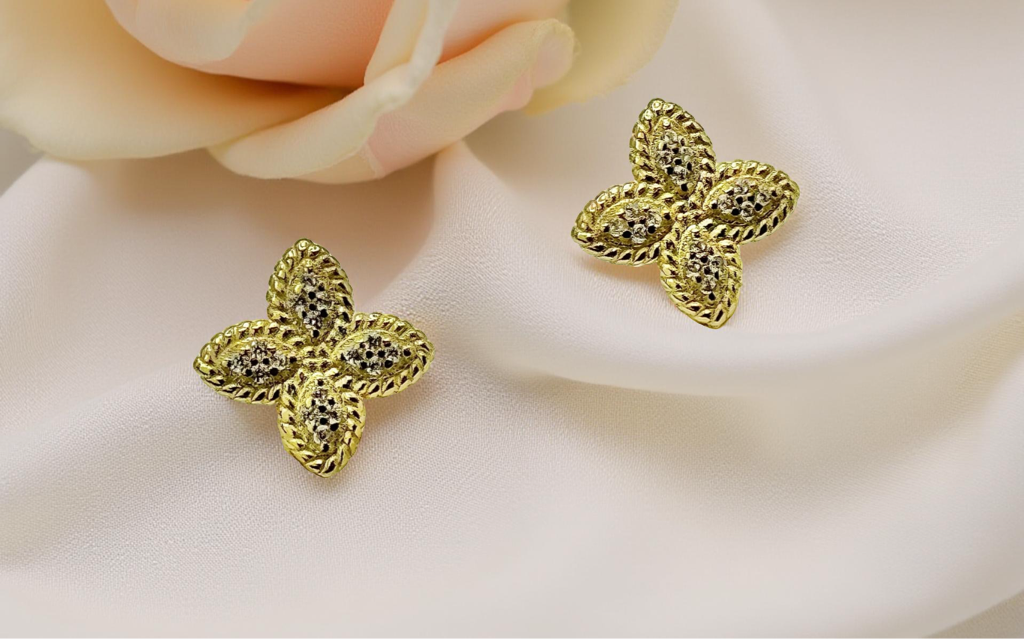 Golden Clover Studs