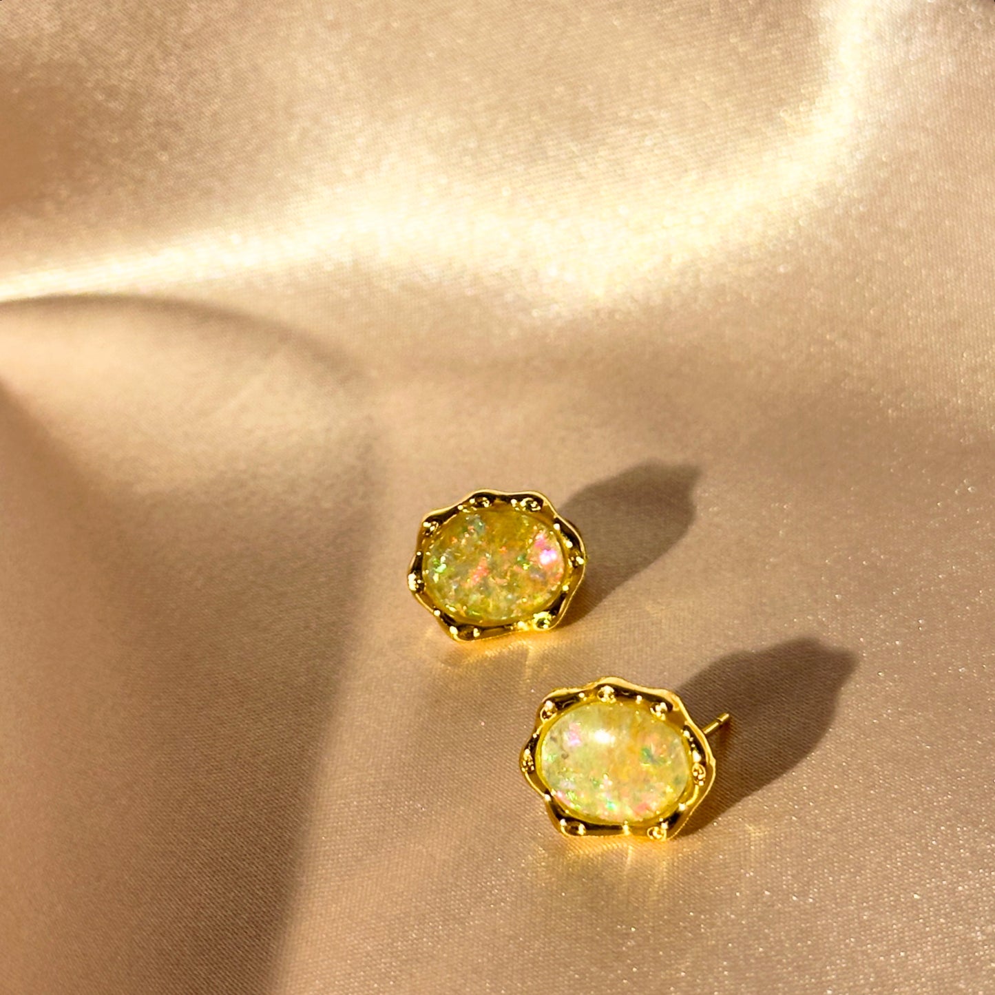 Aurora Glimmer Earrings
