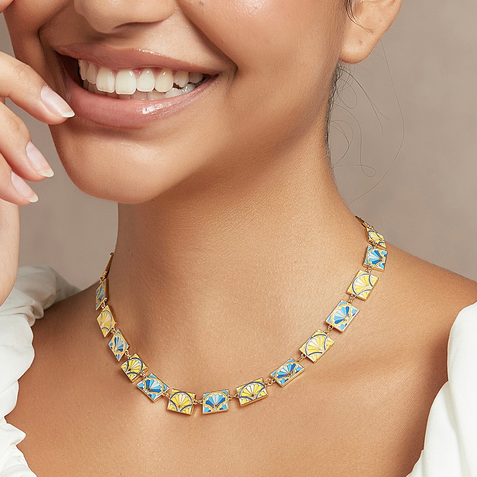 Moroccan tile gold resin necklace close-up detail - GL.rareness