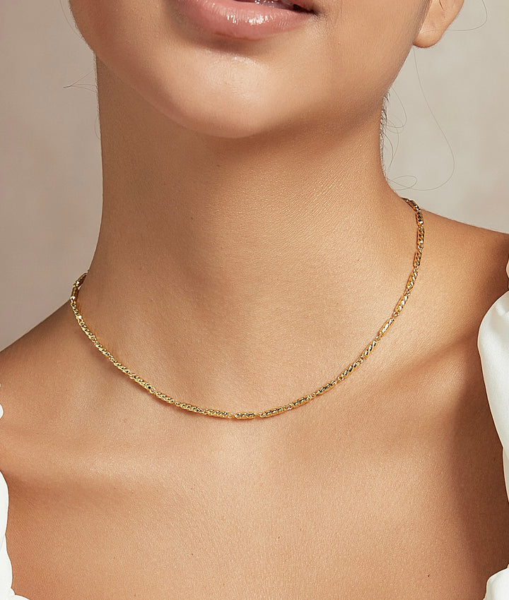 14K gold-plated twisted rope link choker necklace front view - GL.rareness