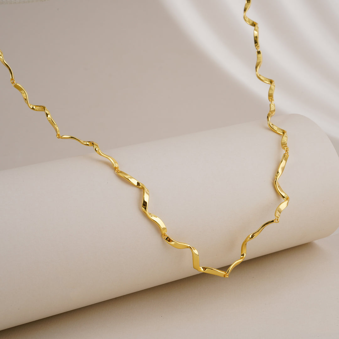 Silken Vow: The Aureole necklace
