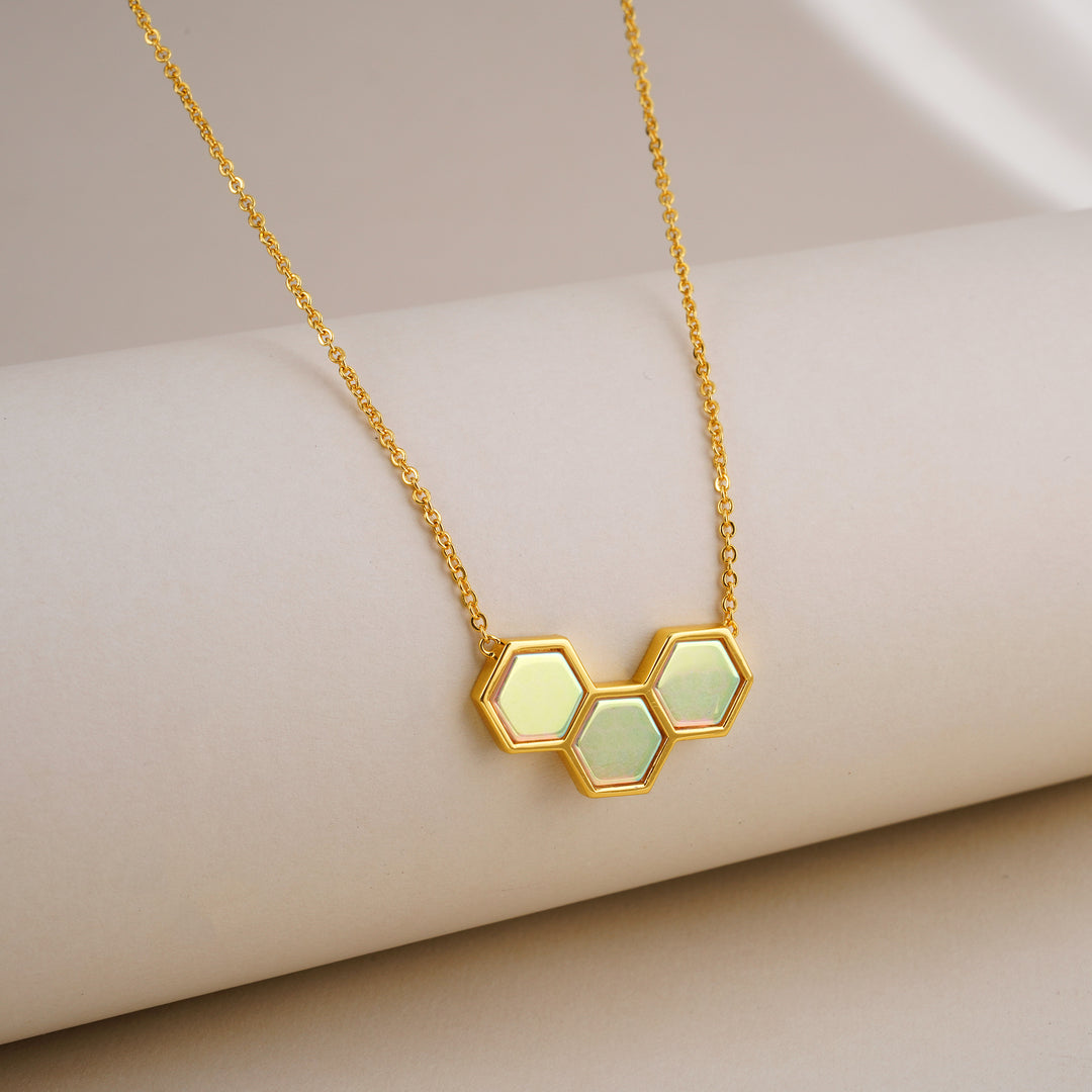 Honeycomb Tales Necklace
