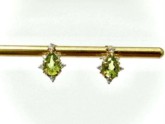 Peridot Green earrings