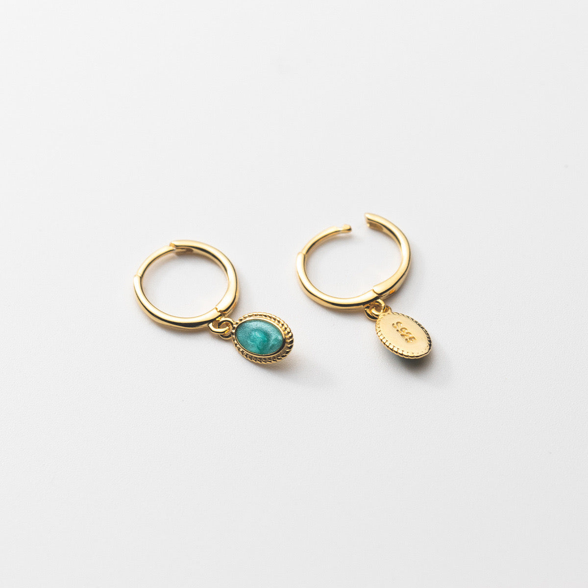 Vintage Golden Elegance