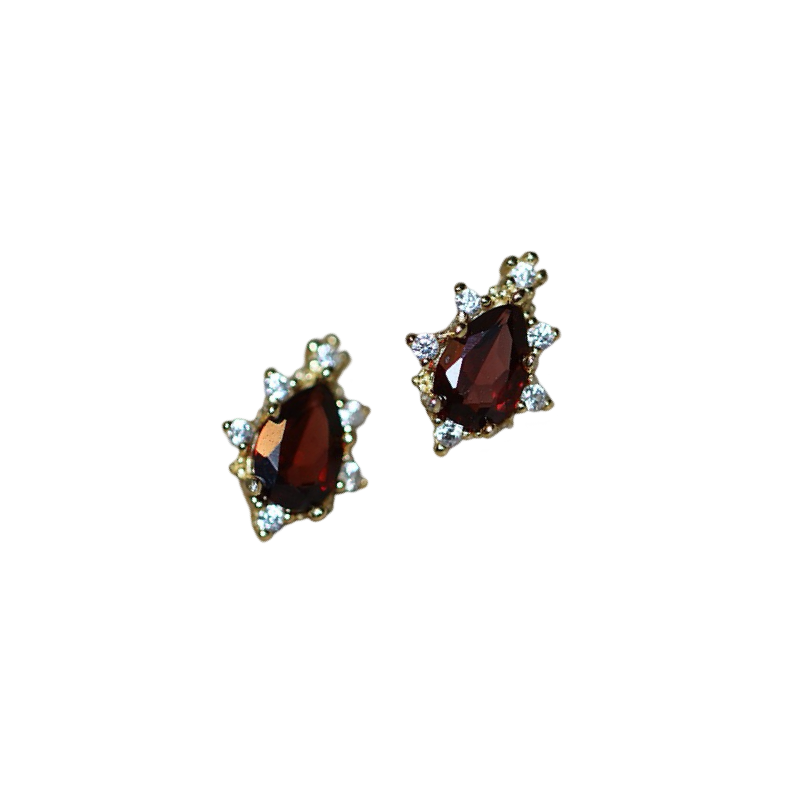 Garnet Red earrings