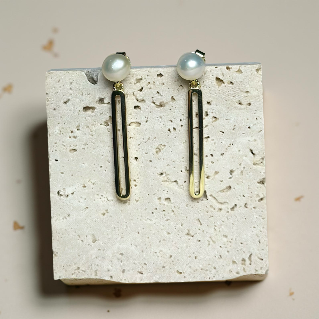 Elegant Pearl Drop Earrings