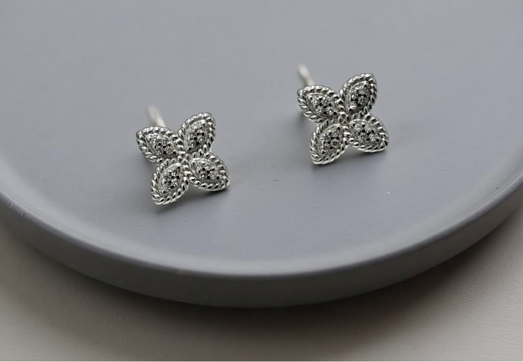 Radiant Clover Studs